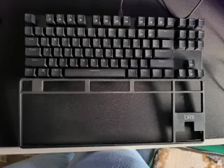 Teclado Mecánico DR1TECH Raven RGB