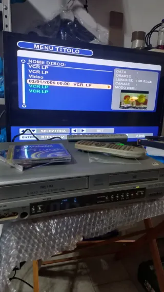 Videoregistratore Orion  CRDV-1000 VHS a DVD