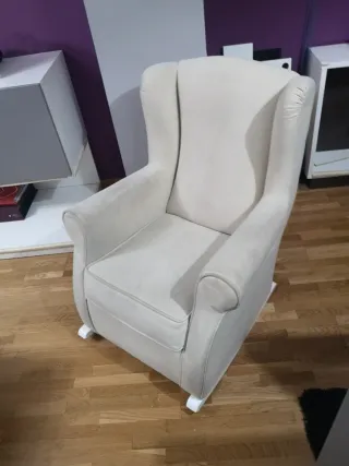 Mecedora beige