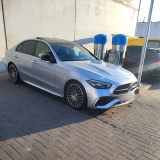 Mercedes-Benz C220