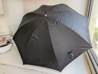 Lote de Iluminación: 3 Pies de Foco + 4 Paraguas