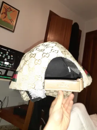 Gorra Gucci Beige