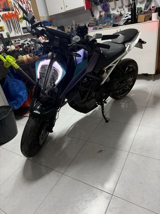 KTM Duke 125