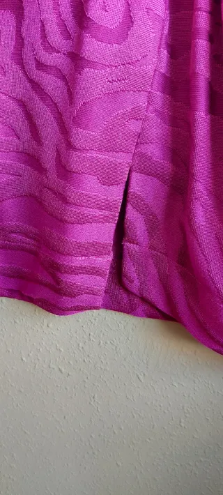 Precioso vestido morado con Estampado