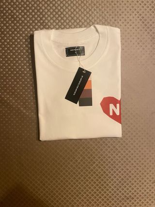 Camiseta Nude Project Corazón Rojo