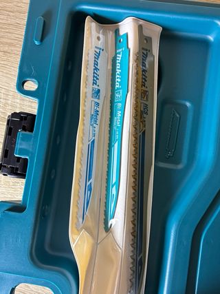 Sierra Sable Makita JR3070CT AVT