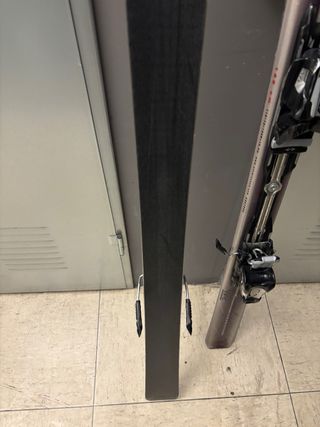 Esquís Atomic Nomad 169cm  Fijaciones Atomic