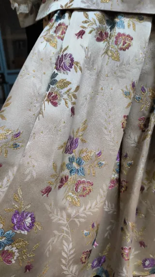 Traje Fallera Niña Beige y Morado