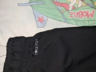 Chándal Jordan Negro y Rojo