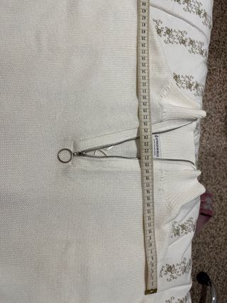 Jersey Stradivarius blanco cremallera