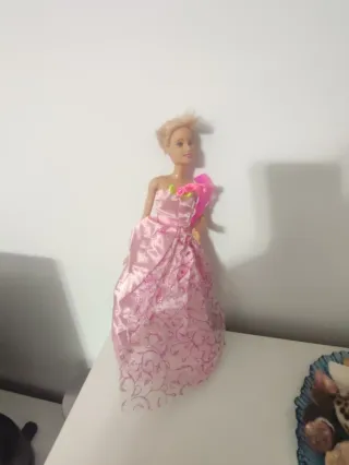 Variedad de juguetes antiguos