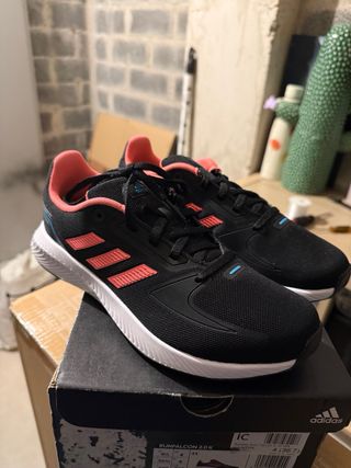 Zapatillas Adidas Mujer Talla 36.5 Negras Rosas