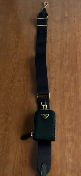 Bolso Prada Negro Cadena Dorada Original