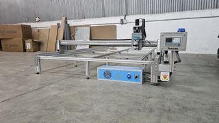 Fresadora CNC Makita 1600x3000mm