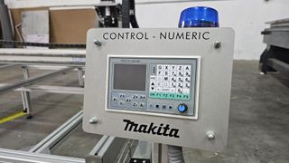 Fresadora CNC Makita 1600x3000mm