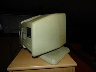 Monitor Vintage Beige