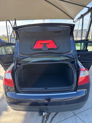 Audi A4-berlina-2003-Diésel- 1.9TDI -Manual-130CV