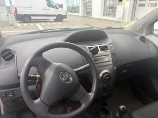 Toyota Yaris 2009
