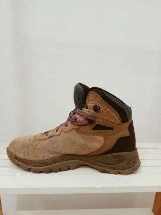 Botas de montaña Columbia Beige