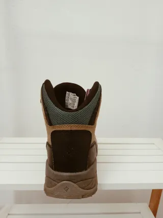 Botas de montaña Columbia Beige