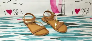 Gioseppo Helix sandalias niña (Marron) T32