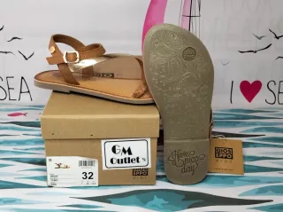 Gioseppo Helix sandalias niña (Marron) T32