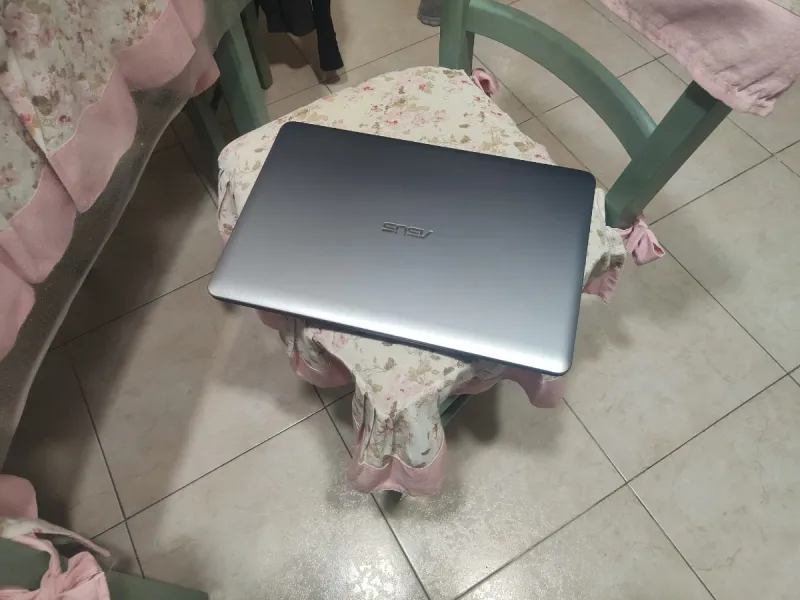 Portátil Asus x541 i7 16gb ram ssd 256gb 15.6" ga afbeelding 2