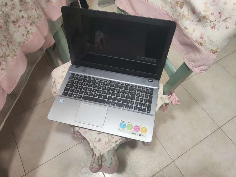 Portátil Asus x541 i7 16gb ram ssd 256gb 15.6" ga afbeelding 3