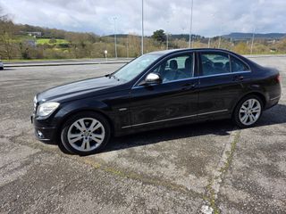 MERCEDES C220d AVANTGARDE 170CV 1 AÑO GARANTIA