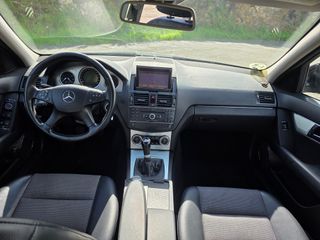 MERCEDES C220d AVANTGARDE 170CV 1 AÑO GARANTIA