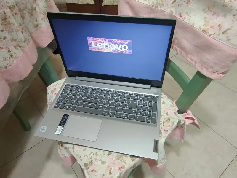 Portátil Lenovo 3 con 16 GB de RAM, SSD de 516 GB, 15.6" para juegos