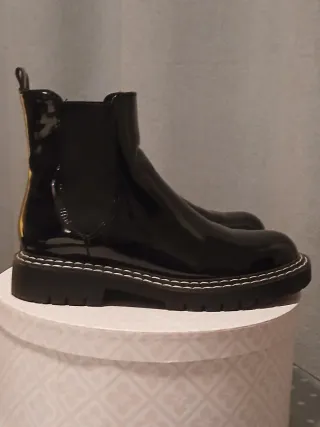 Botas negras charol plataforma