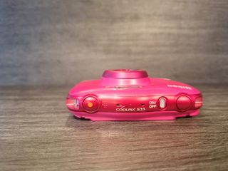 Nikon Coolpix S33 Cámara Digital de 13.2 MP Rosa