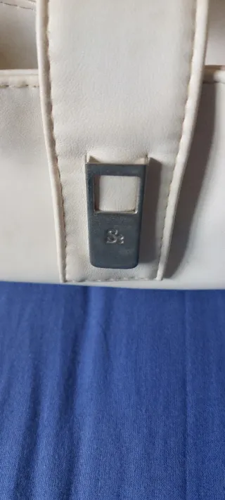 Bolso de mano blanco