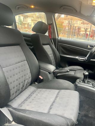 Volkswagen Passat 2002