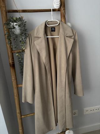 Abrigo Zara Beige Talla S