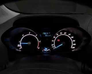 Ford Transit Courier 2015