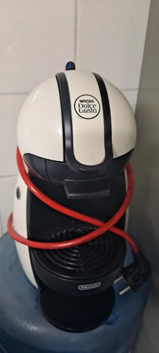 Cafetera Dolce Gusto DeLonghi Blanca