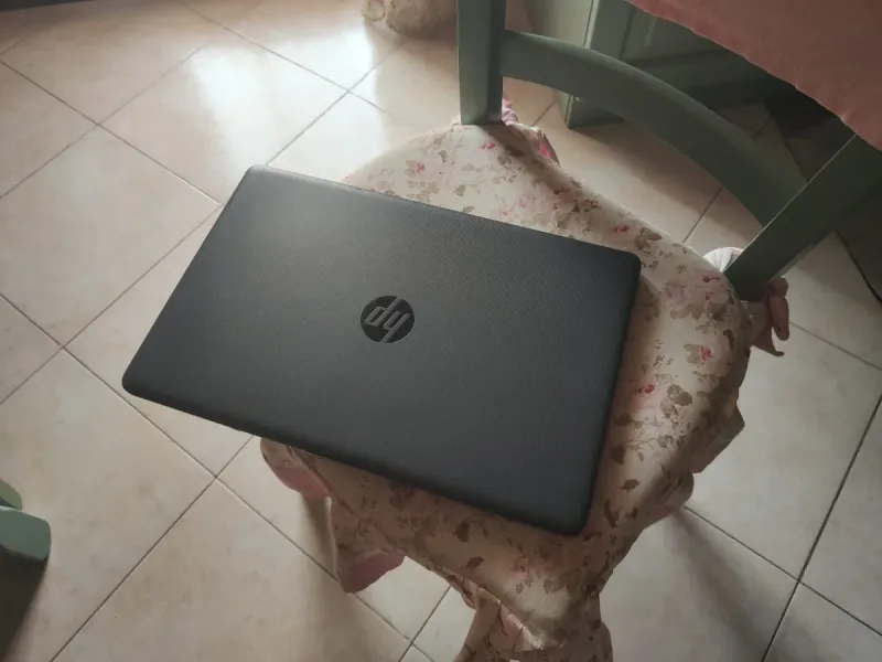 Portátil HP i7 slim 16GB RAM SSD 256GB 15.6" afbeelding 2