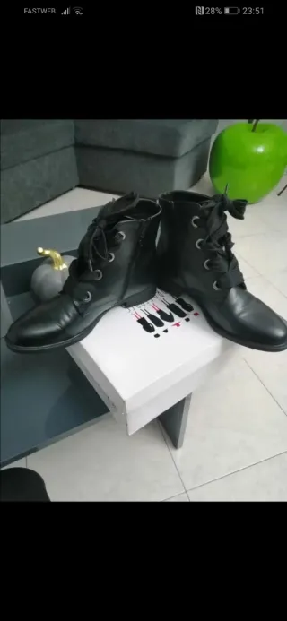 Stivaletti neri donna taglia 40