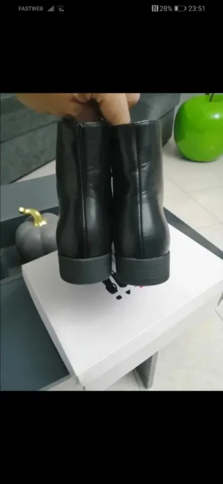 Stivaletti neri donna taglia 40