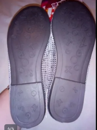 Bailarinas XTI plateadas troqueladas T.36