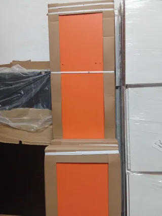 Armario naranja grande 3 y 4 puertas con cajones