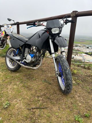 Rieju RR Negra con Detalles Azules