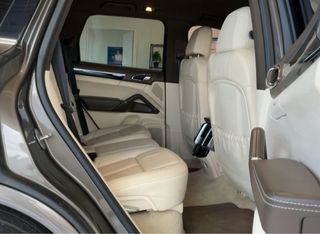 Porsche Cayenne 2014