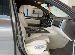 Porsche Cayenne 2014
