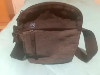 Bolso bandolera IN negro y gris