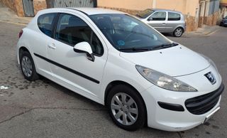 Peugeot 207 2009