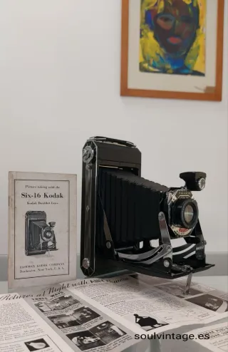 Cámara Kodak Art Decó