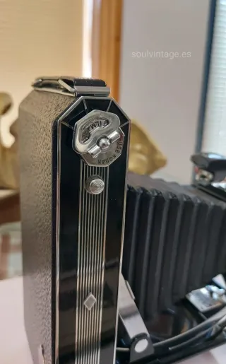 Cámara Kodak Art Decó